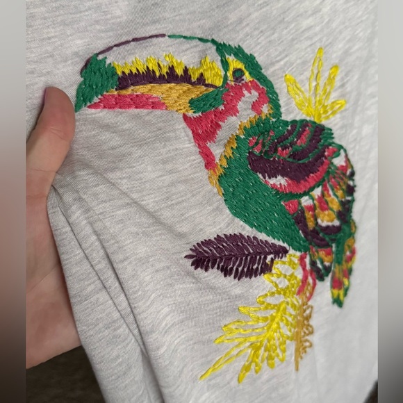 Promod Gray Long Sleeve Tee with Colorful Toucan Design - Picture 2 of 5